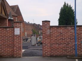 Accès côté salle ste Bernadette