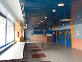 Le hall côté bar