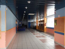 Le hall côté entrée principale